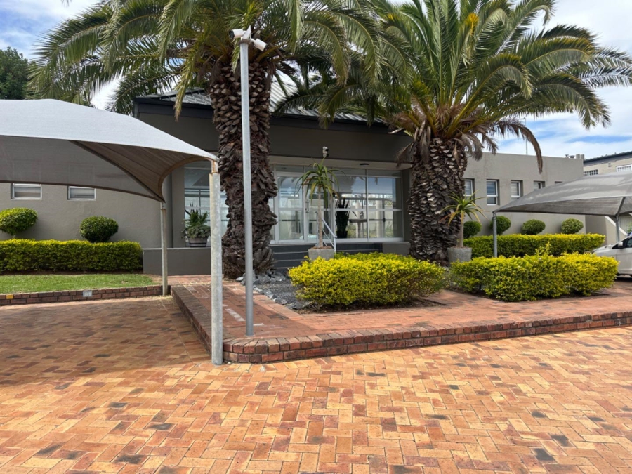 To Let 2 Bedroom Property for Rent in Kenridge Western Cape